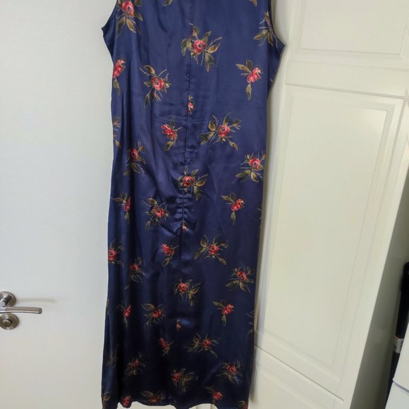 GAP Maxi Dress purple with floral design woman's size M - Picture 3 of 7